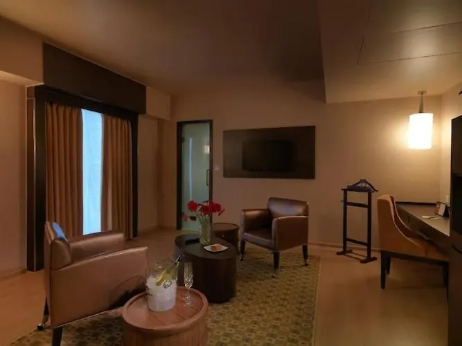 *** Hotel The Quorum Mysore India