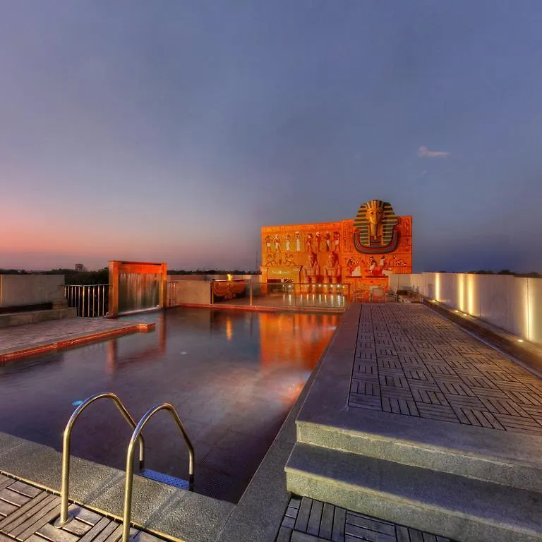 Hotel The Quorum Mysore