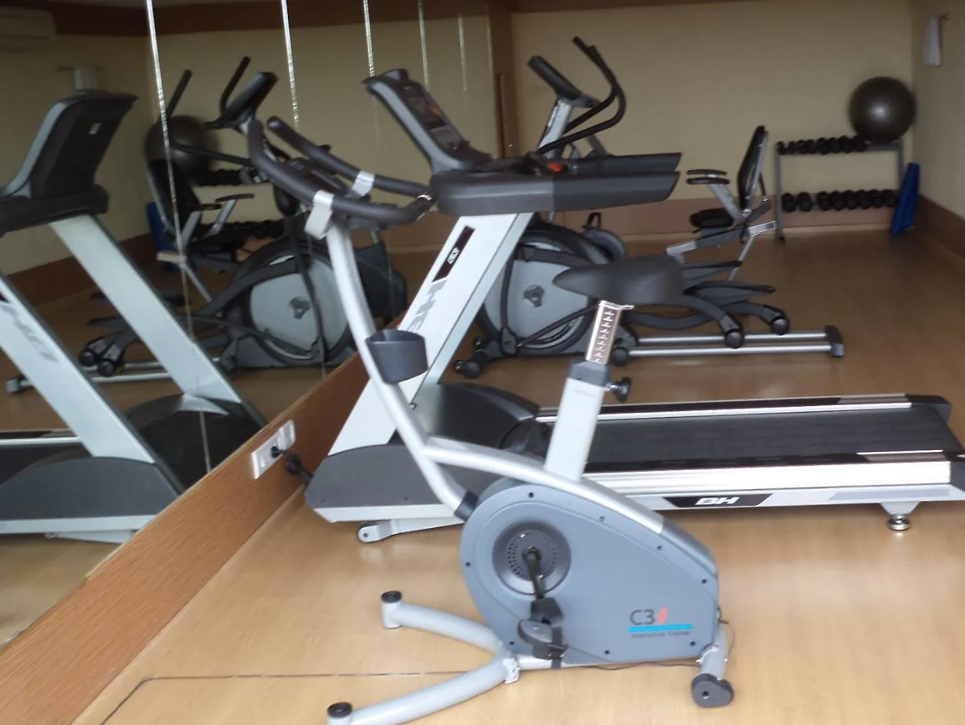 Hotel The Quorum Mysore